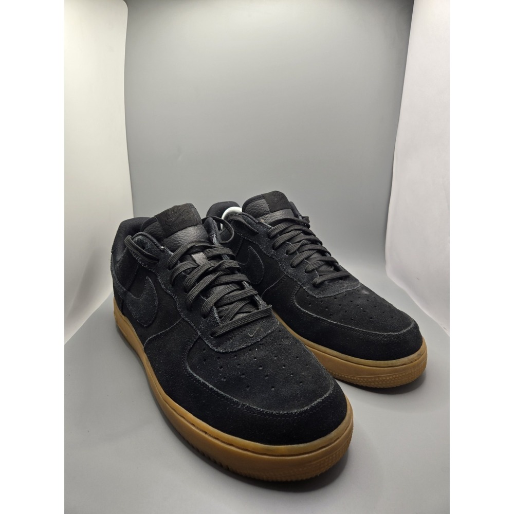 Men's Nike Air Force 1 Low Black Suede Gum Sole Sneakers Size 11 US - 488298-098 - Picture 1 of 9